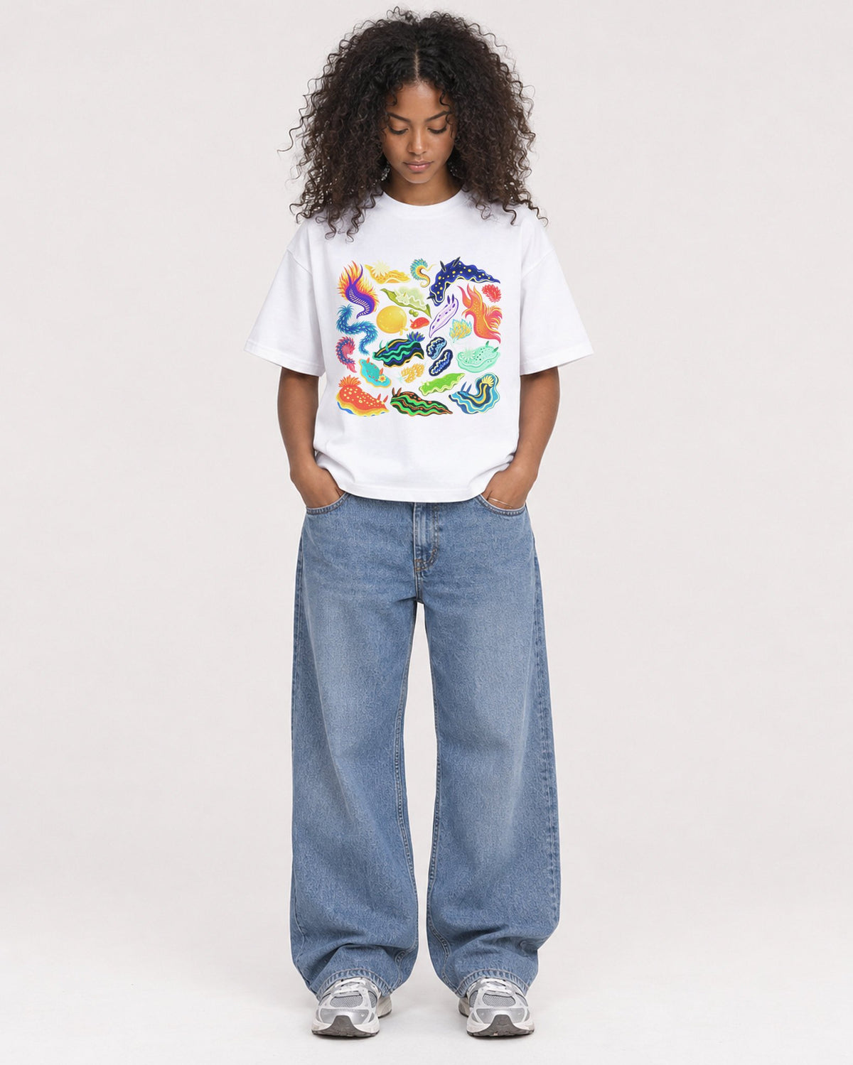Mockup Boxy Heavyweight Tee White female full-body 05