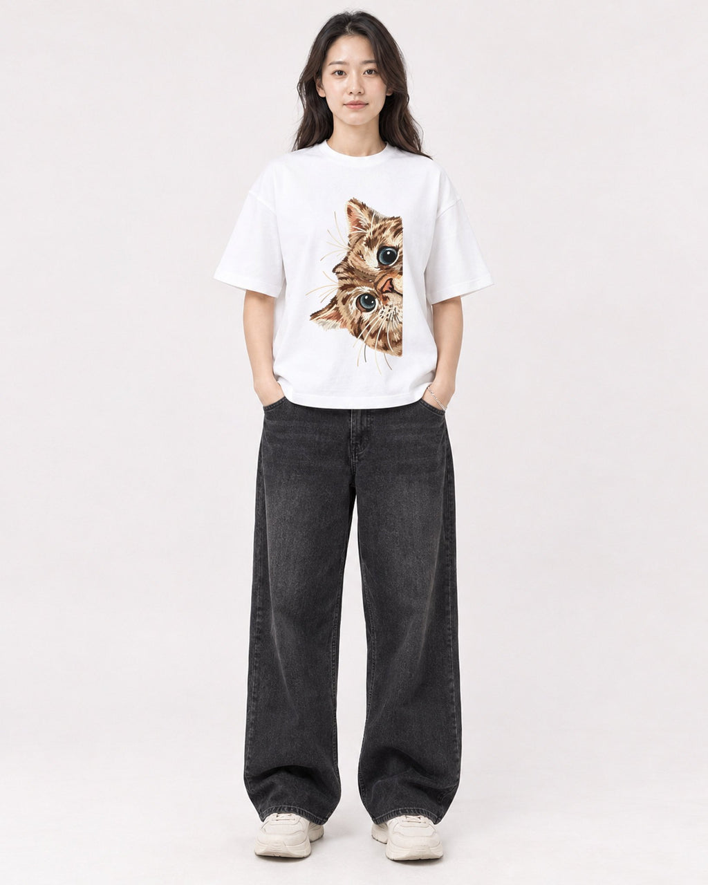 Mockup Boxy Heavyweight Tee White female full-body 03