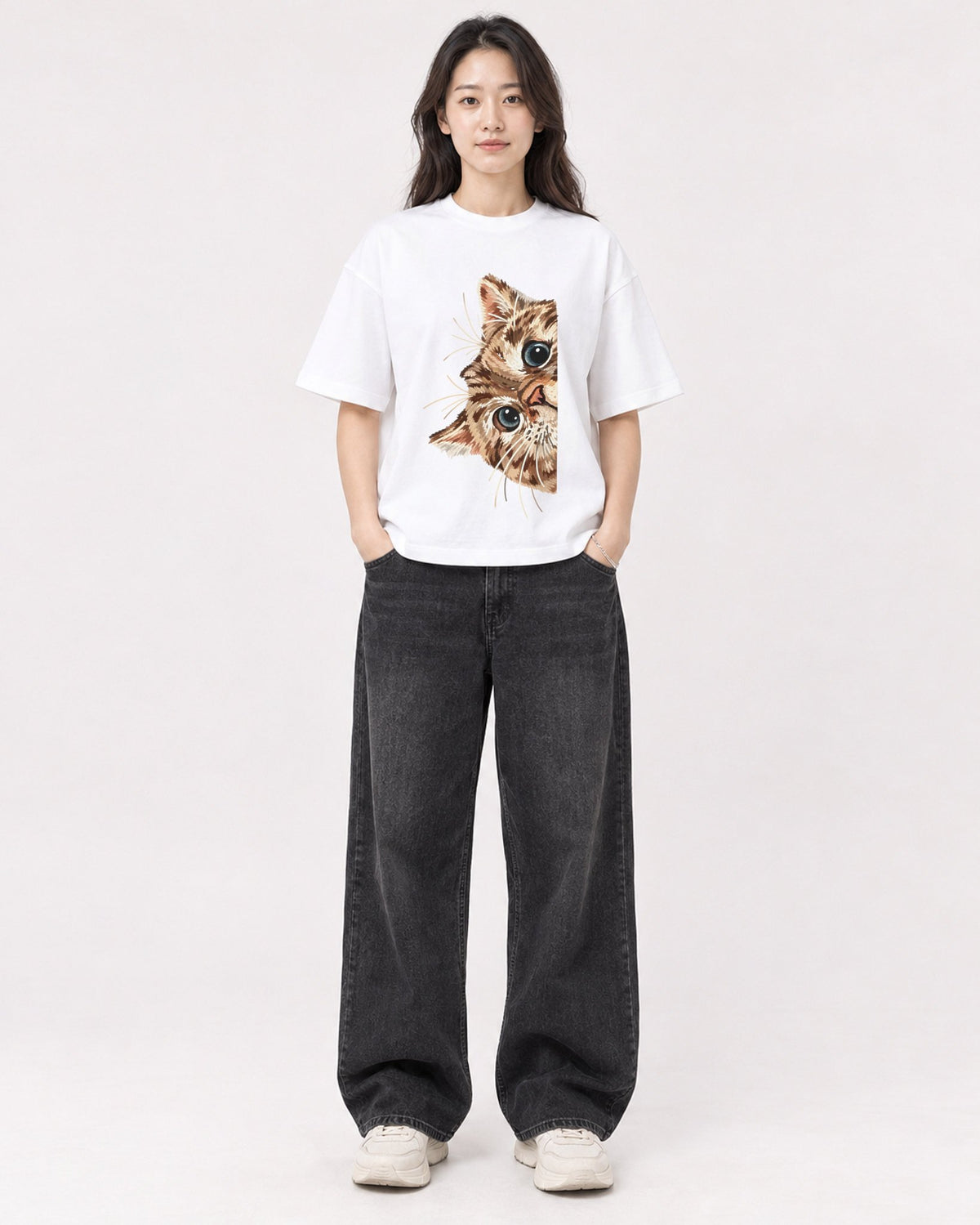 Mockup Boxy Heavyweight Tee White female full-body 03