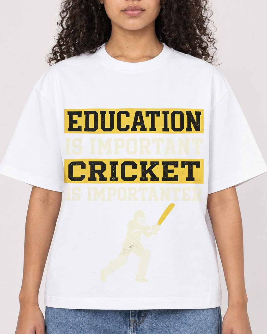 Mockup Boxy Heavyweight Tee White female close-up 10