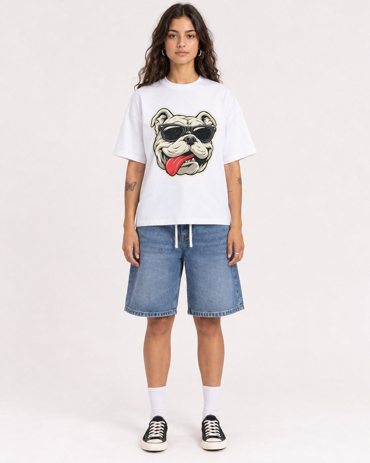 Mockup Boxy Heavyweight Tee White female full-body 06