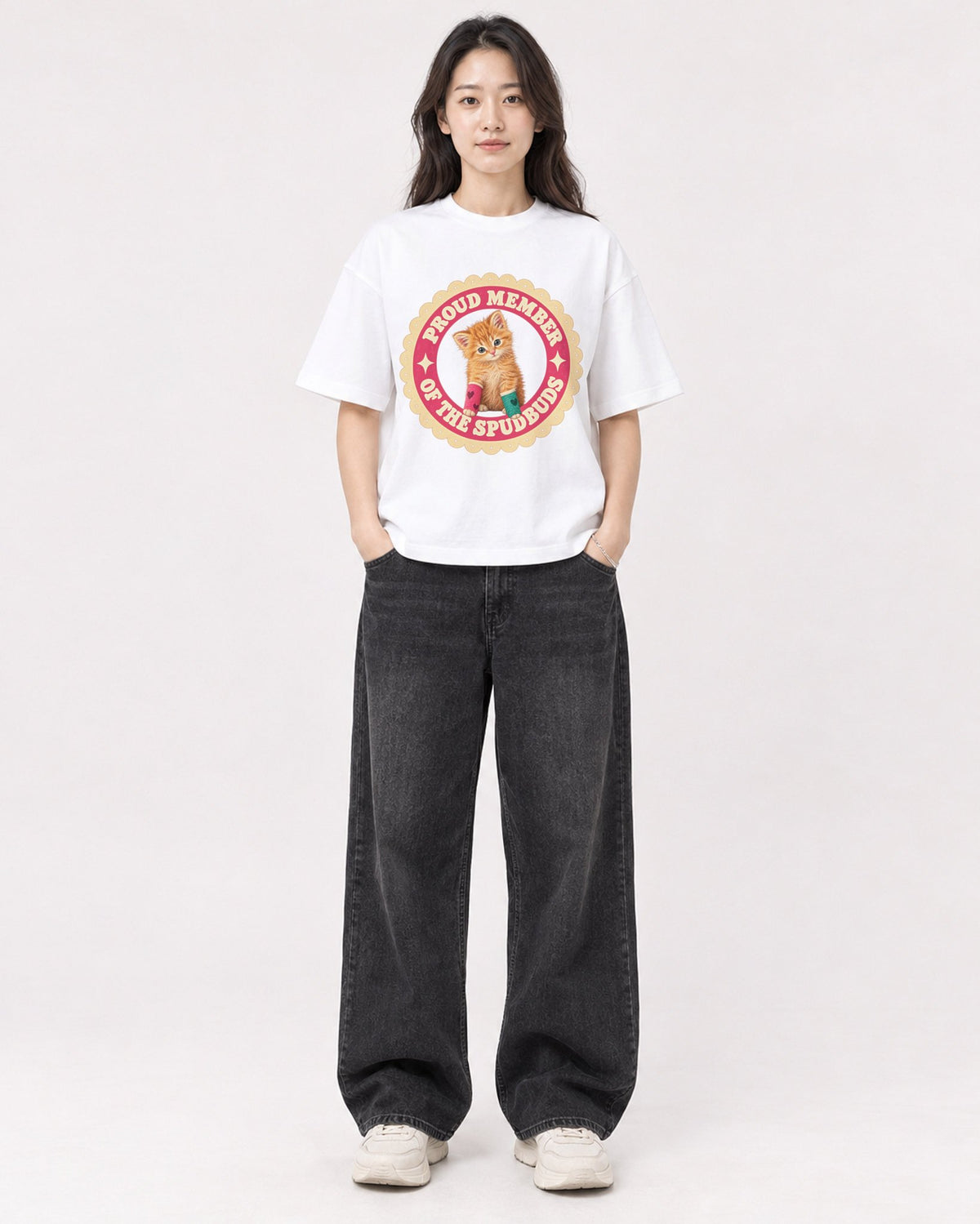 Mockup Boxy Heavyweight Tee White female full-body 03