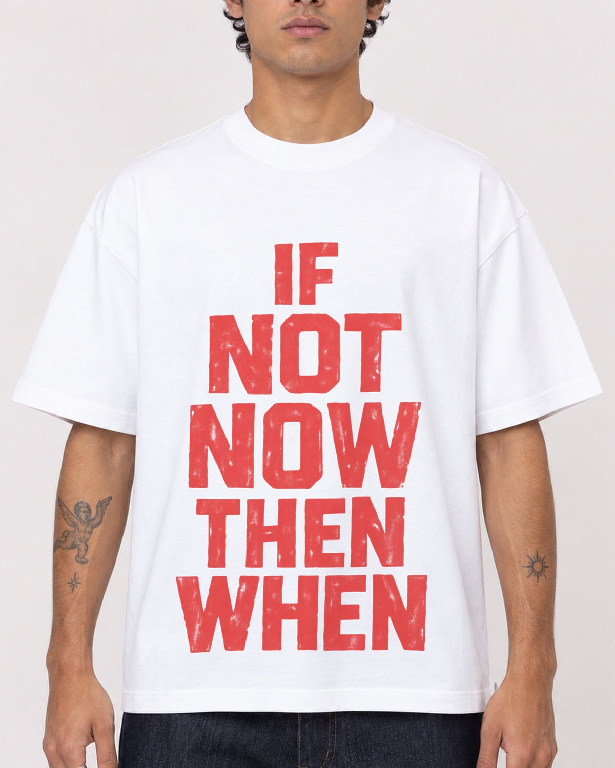 Mockup Boxy Heavyweight Tee White male close-up 06