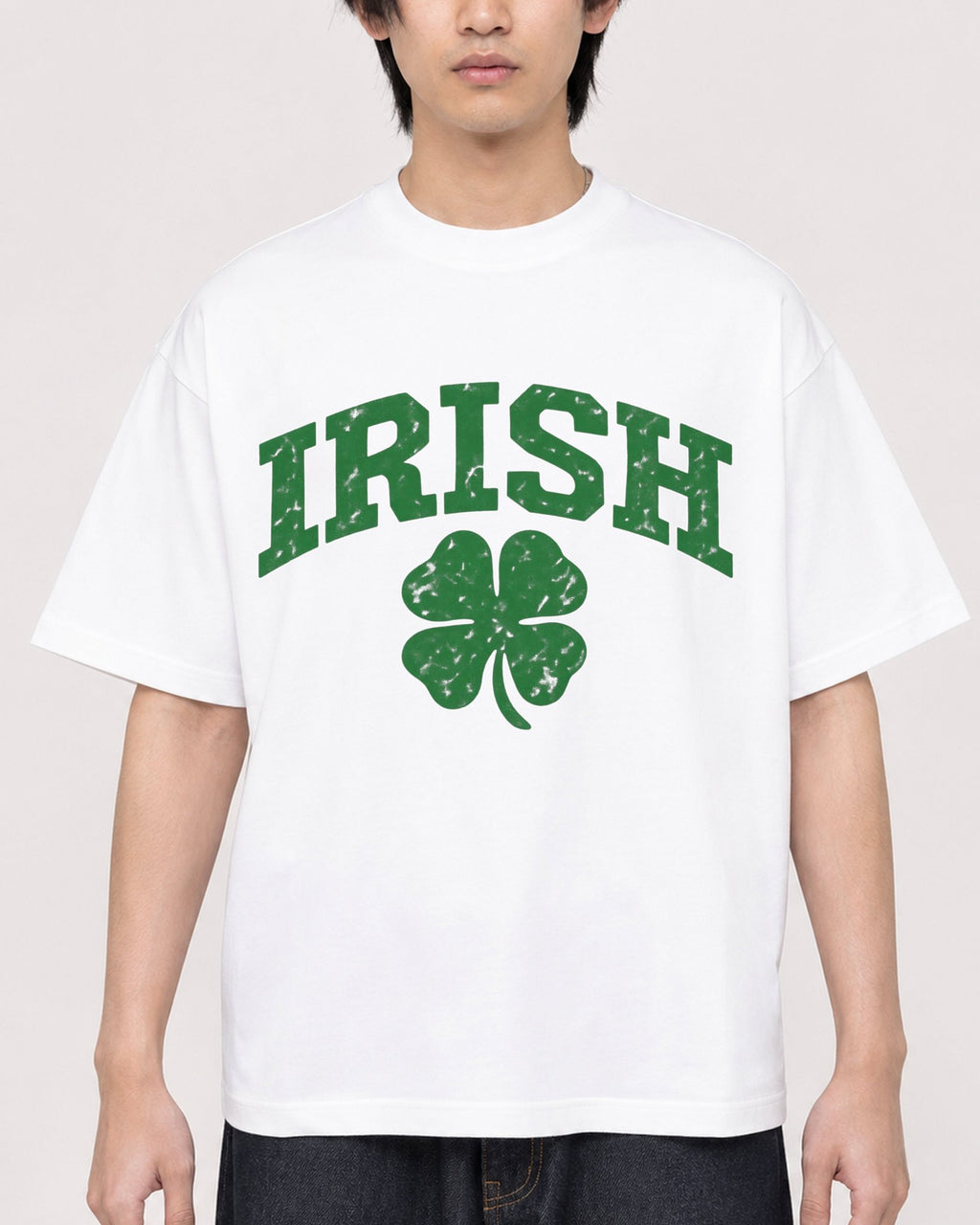 Mockup Boxy Heavyweight Tee White male close-up 11