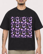 Mockup Boxy Heavyweight Tee Black male close-up 12