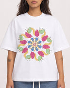 Mockup Boxy Heavyweight Tee White female close-up 06