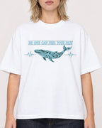 Mockup Boxy Heavyweight Tee White female close-up 19