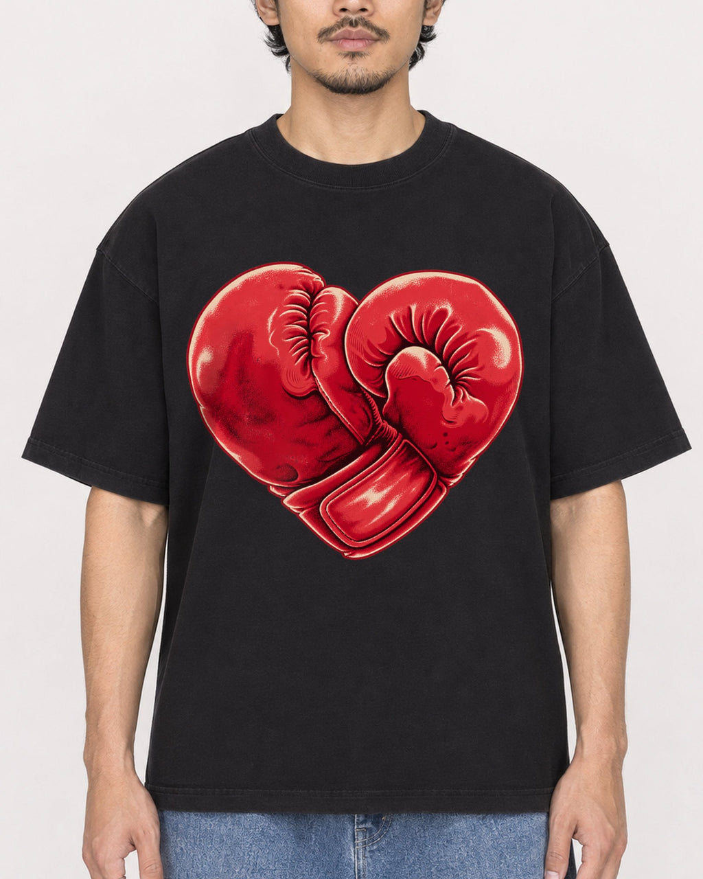 Mockup Boxy Heavyweight Tee Black male close-up 02