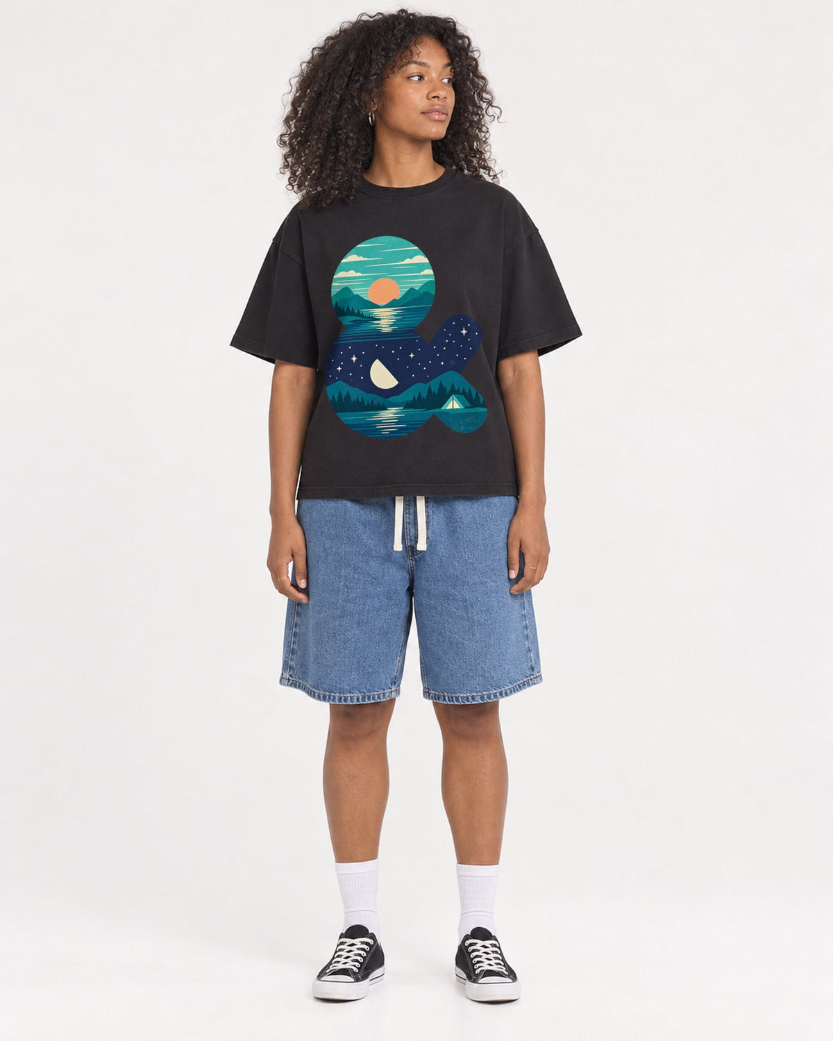 Mockup Boxy Heavyweight Tee Black female full-body 05