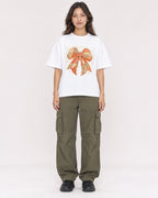 Mockup Boxy Heavyweight Tee White female full-body 02