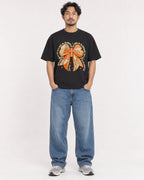 Mockup Boxy Heavyweight Tee Black male full-body 02