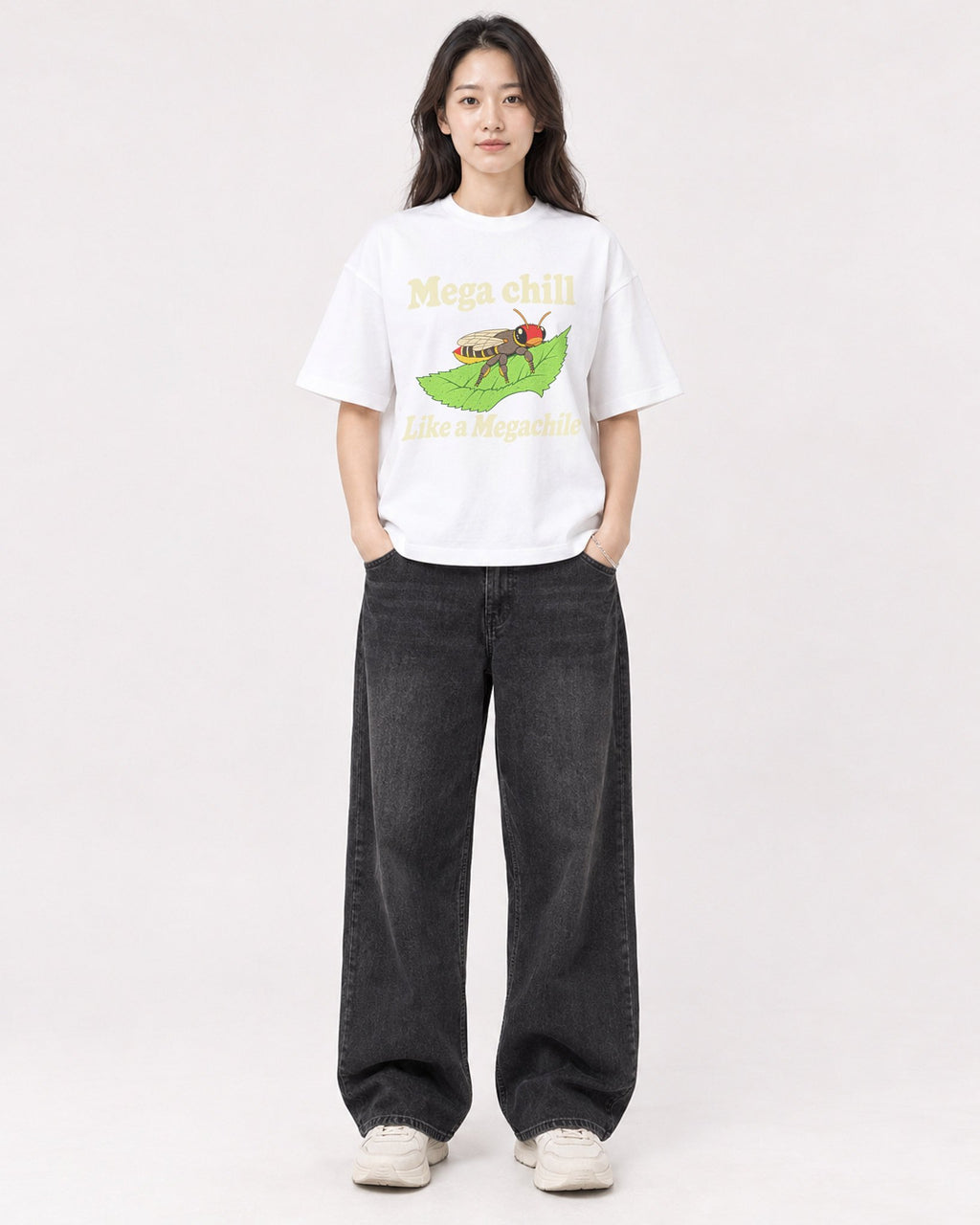 Mockup Boxy Heavyweight Tee White female full-body 03