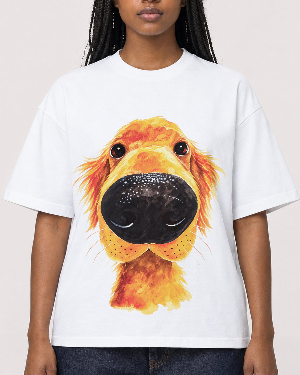 Mockup Boxy Heavyweight Tee White female close-up 04