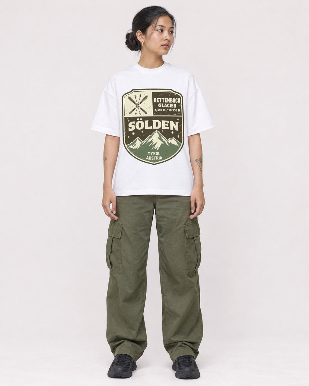Mockup Boxy Heavyweight Tee White female full-body 12
