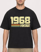 Mockup Boxy Heavyweight Tee Black male close-up 08