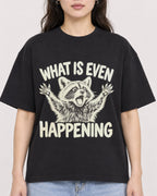 Mockup Boxy Heavyweight Tee Black female close-up 03