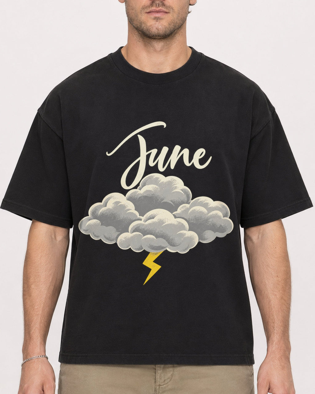 Mockup Boxy Heavyweight Tee Black male close-up 08