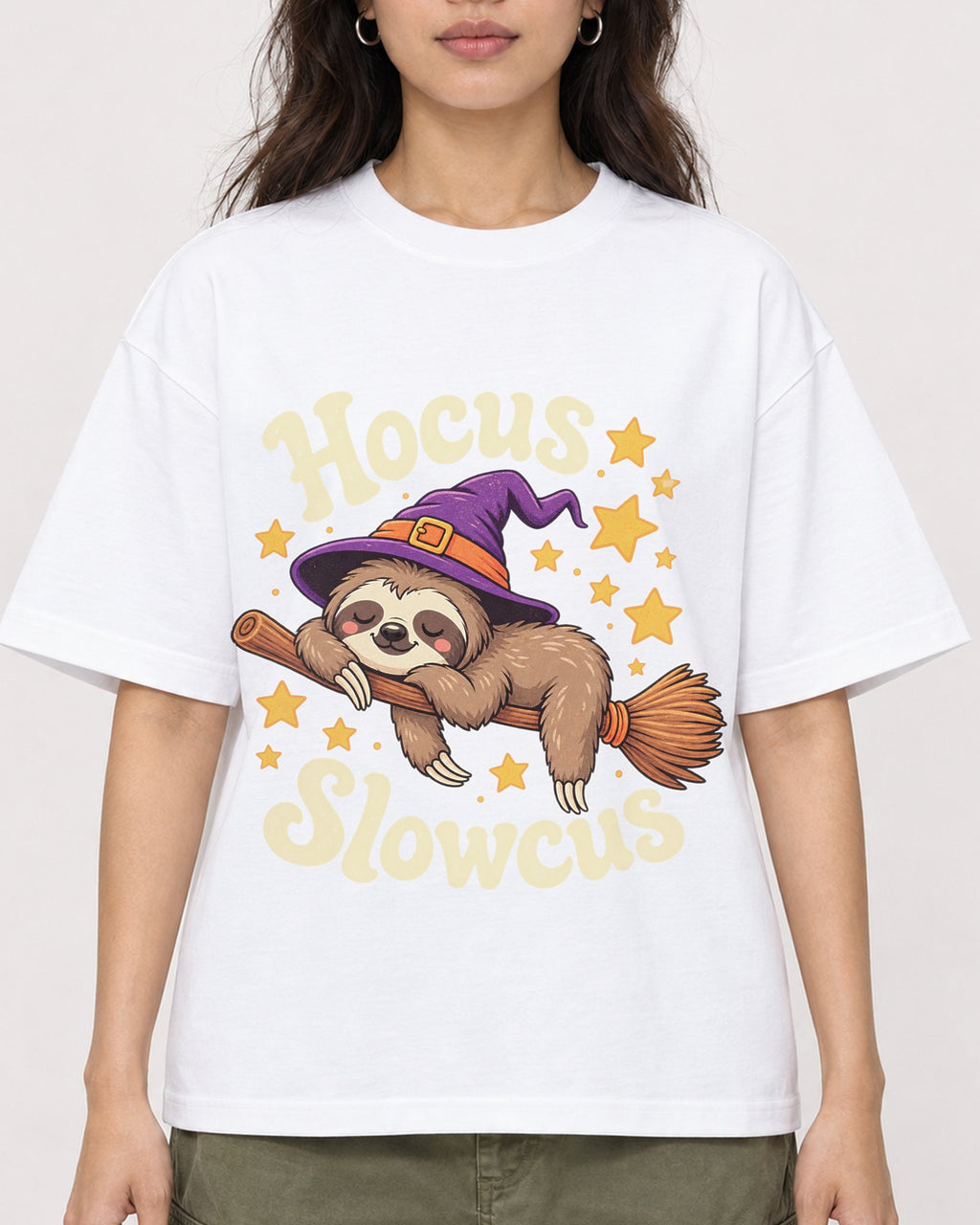 Mockup Boxy Heavyweight Tee White female close-up 02