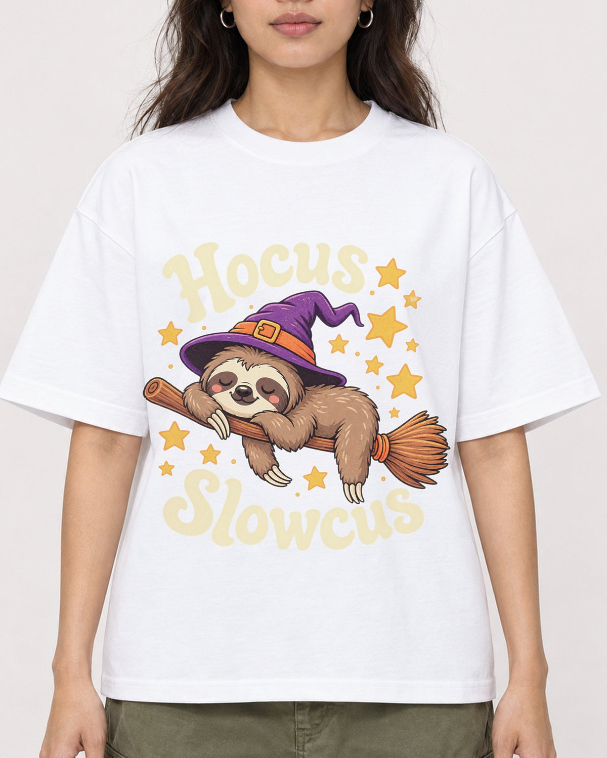 Mockup Boxy Heavyweight Tee White female close-up 02
