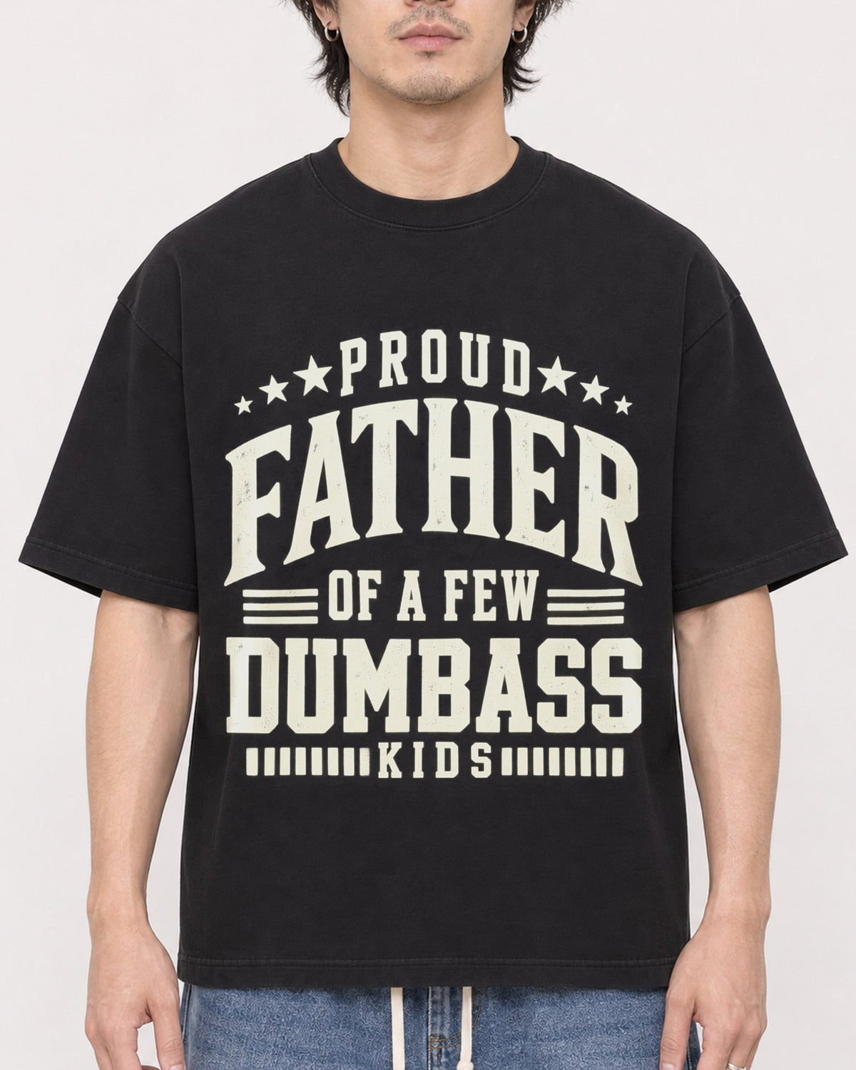Mockup Boxy Heavyweight Tee Black male close-up 03
