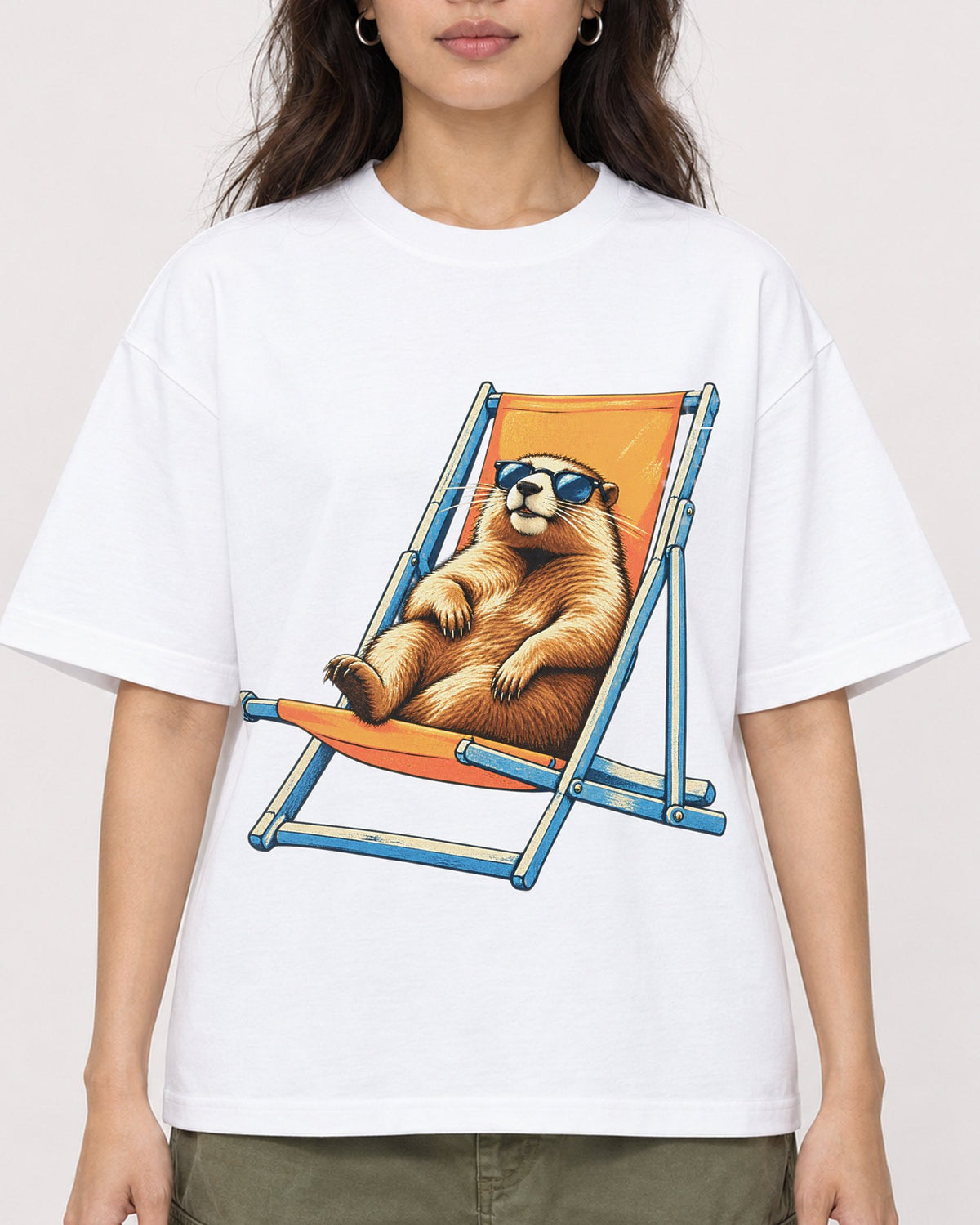 Mockup Boxy Heavyweight Tee White female close-up 02