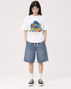 Mockup Boxy Heavyweight Tee White female full-body 01