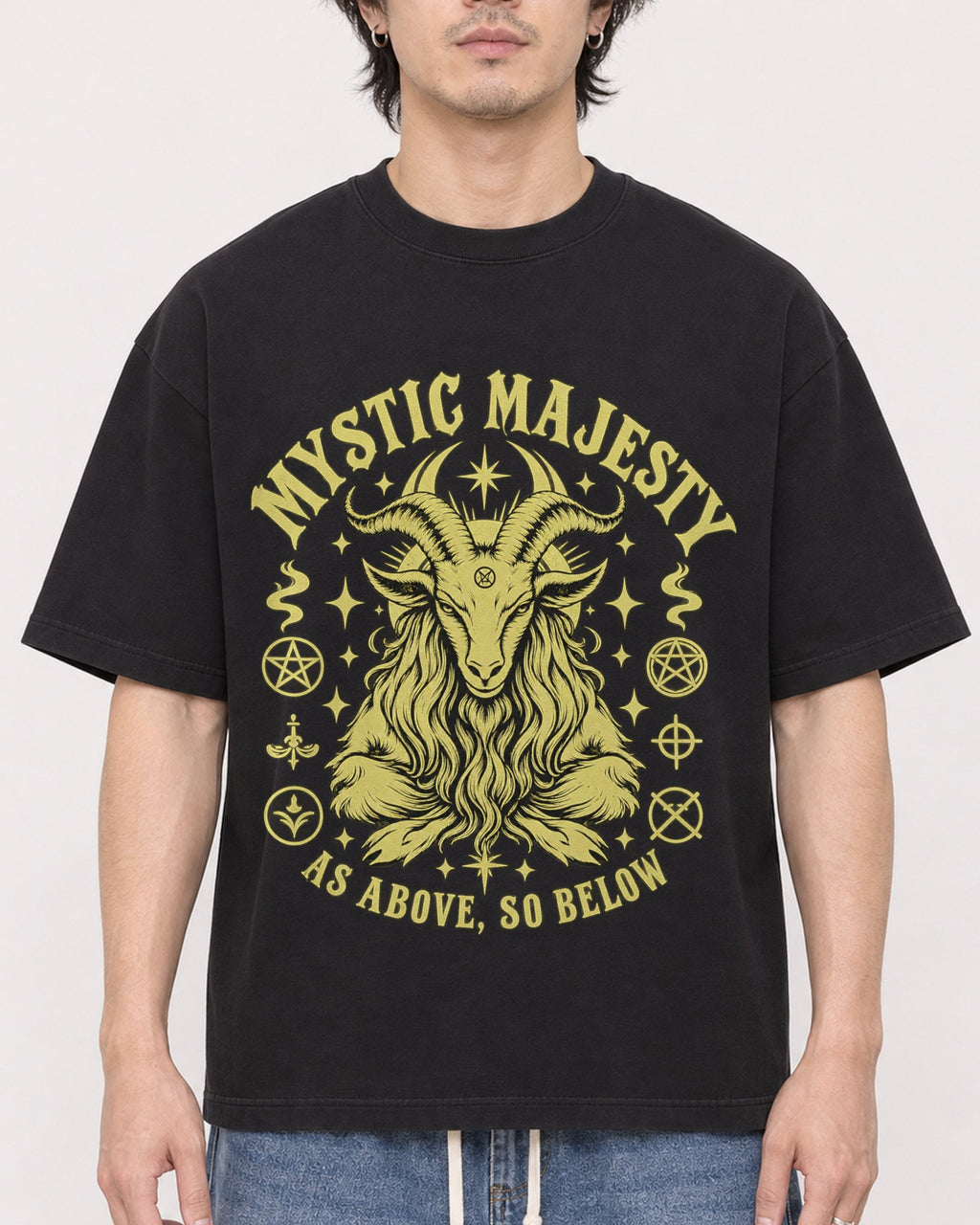 Mockup Boxy Heavyweight Tee Black male close-up 03