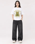 Mockup Boxy Heavyweight Tee White female full-body 03