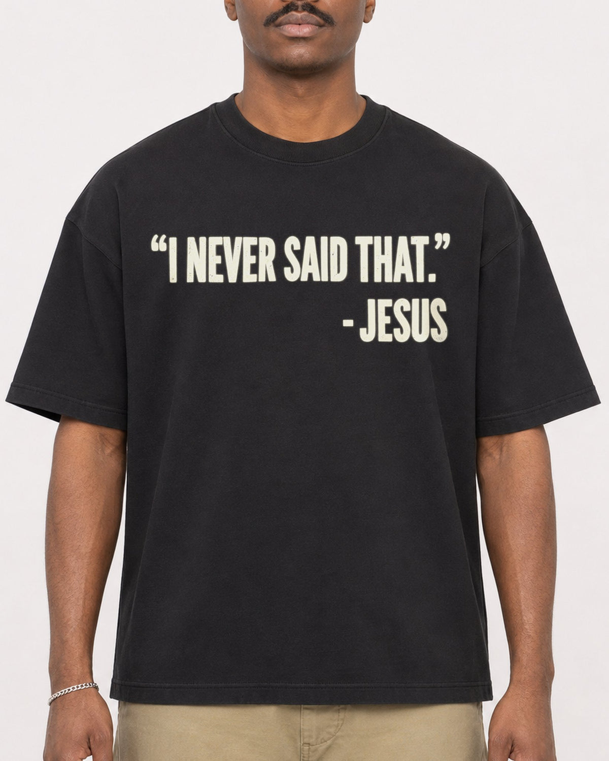 Mockup Boxy Heavyweight Tee Black male close-up 44