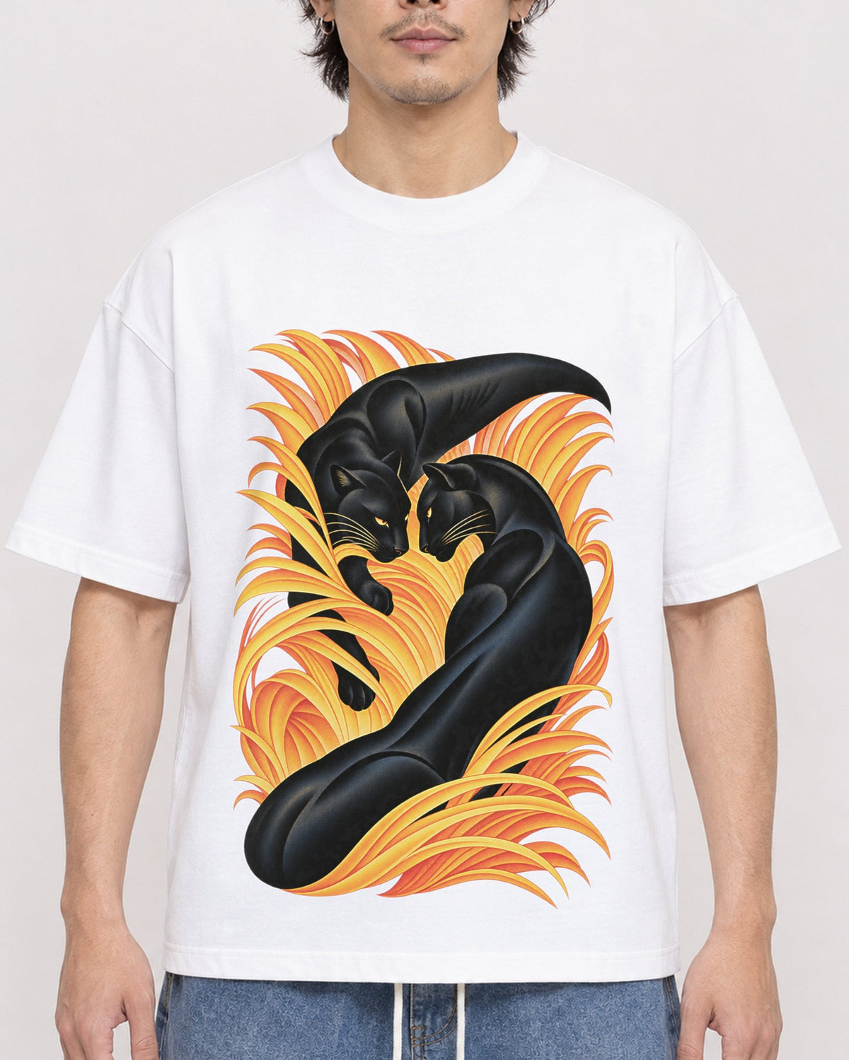 Mockup Boxy Heavyweight Tee White male close-up 03