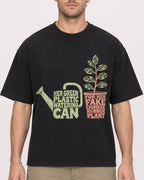 Mockup Boxy Heavyweight Tee Black male close-up 08
