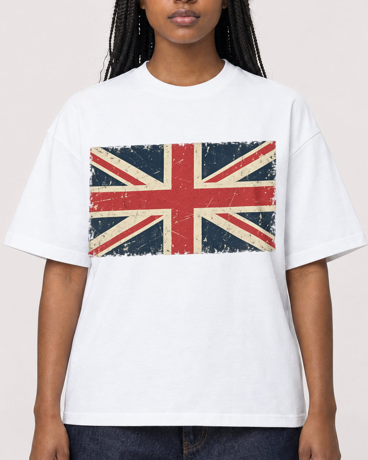 Mockup Boxy Heavyweight Tee White female close-up 04