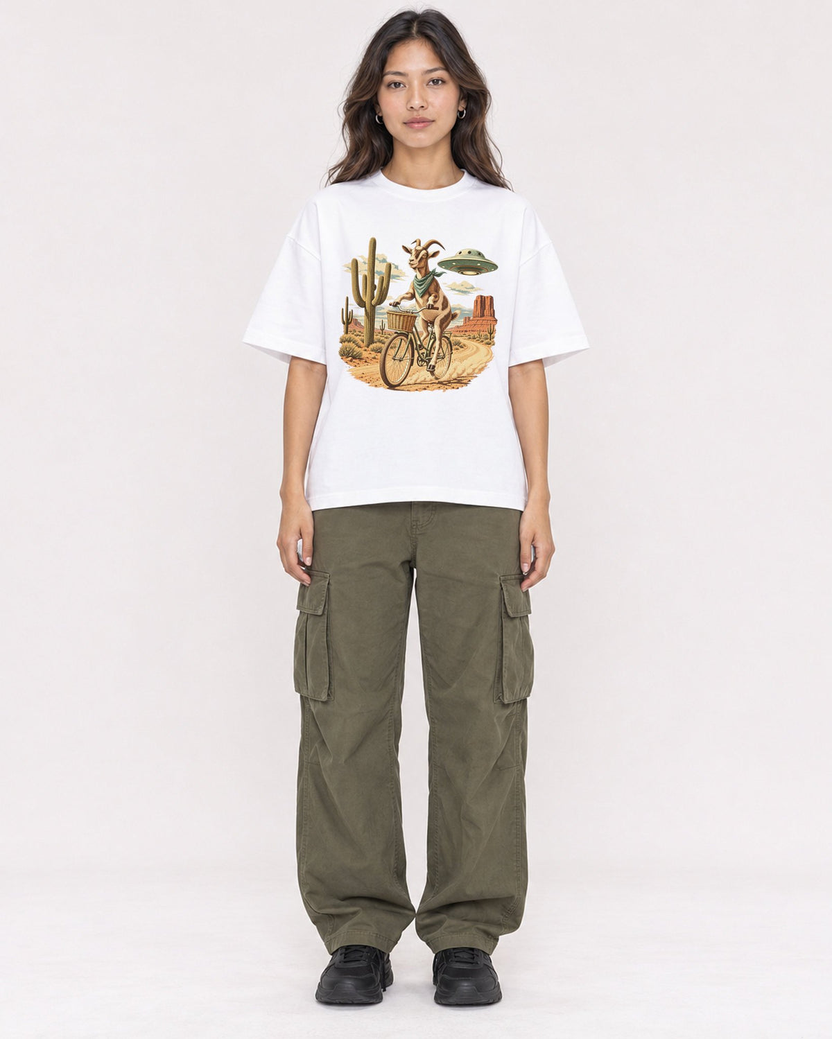 Mockup Boxy Heavyweight Tee White female full-body 02