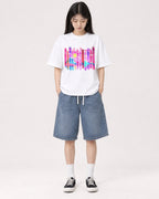 Mockup Boxy Heavyweight Tee White female full-body 01