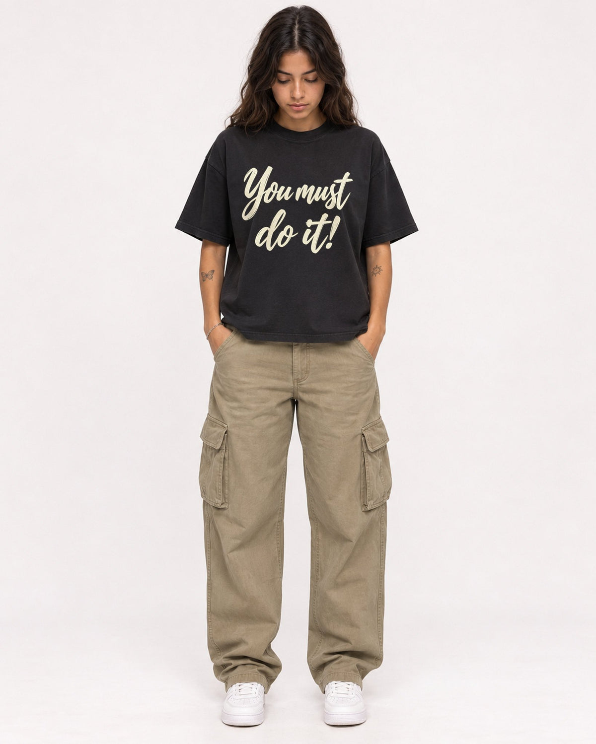 Mockup Boxy Heavyweight Tee Black female full-body 06