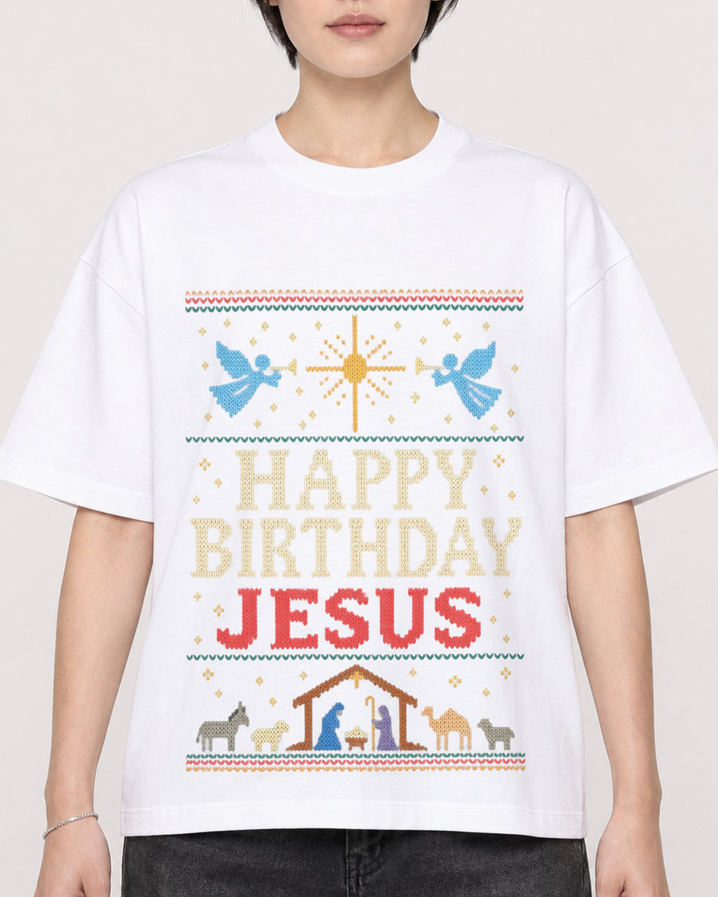 Mockup Boxy Heavyweight Tee White female close-up 23