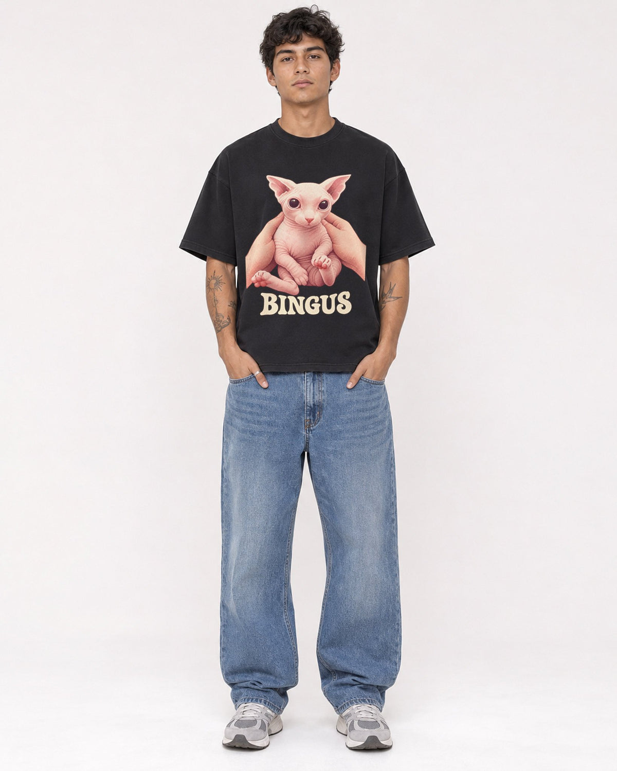 Mockup Boxy Heavyweight Tee Black male full-body 06