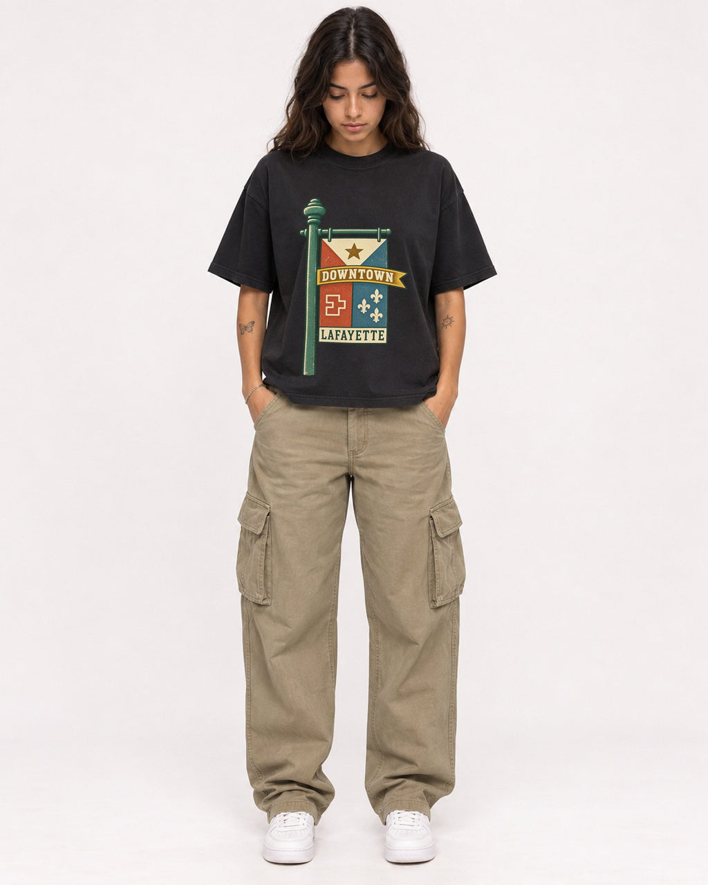 Mockup Boxy Heavyweight Tee Black female full-body 06