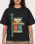 Mockup Boxy Heavyweight Tee Black female close-up 06