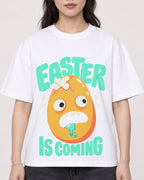 Mockup Boxy Heavyweight Tee White female close-up 03