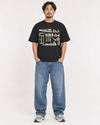 Mockup Boxy Heavyweight Tee Black male full-body 02