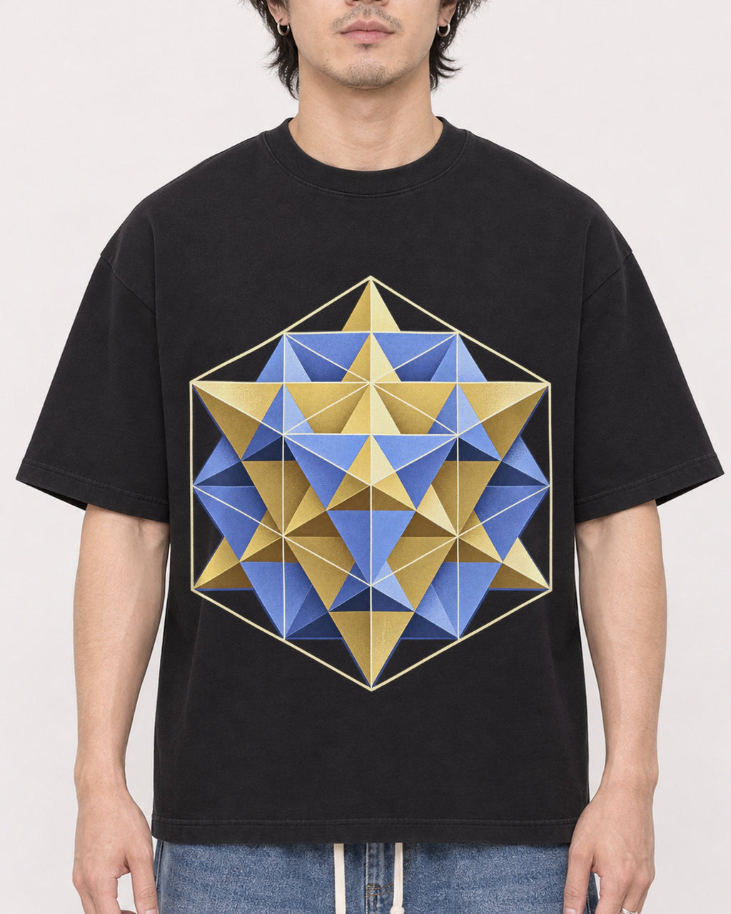 Mockup Boxy Heavyweight Tee Black male close-up 03