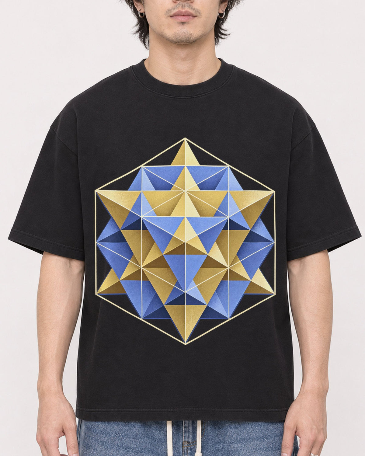 Mockup Boxy Heavyweight Tee Black male close-up 03
