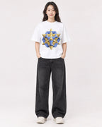 Mockup Boxy Heavyweight Tee White female full-body 03