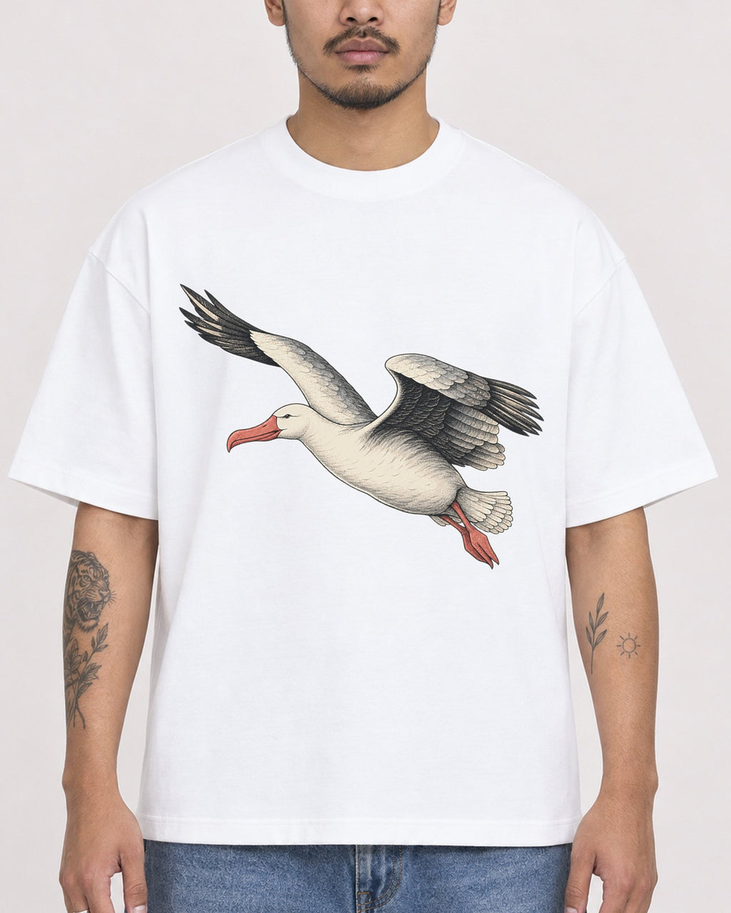 Mockup Boxy Heavyweight Tee White male close-up 12
