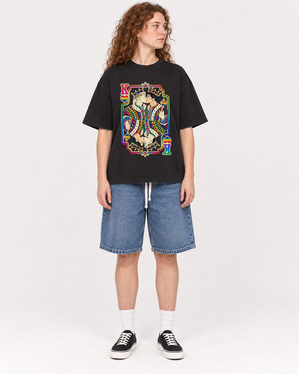 Mockup Boxy Heavyweight Tee Black female full-body 09