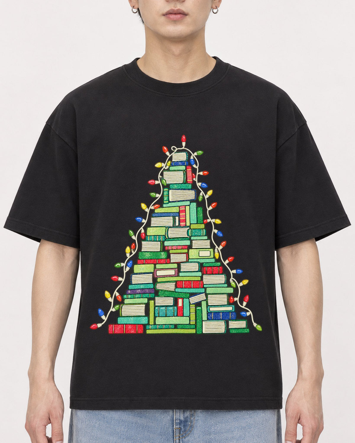Mockup Boxy Heavyweight Tee Black male close-up 01