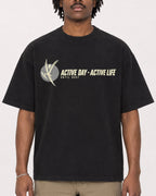 Mockup Boxy Heavyweight Tee Black male close-up 04
