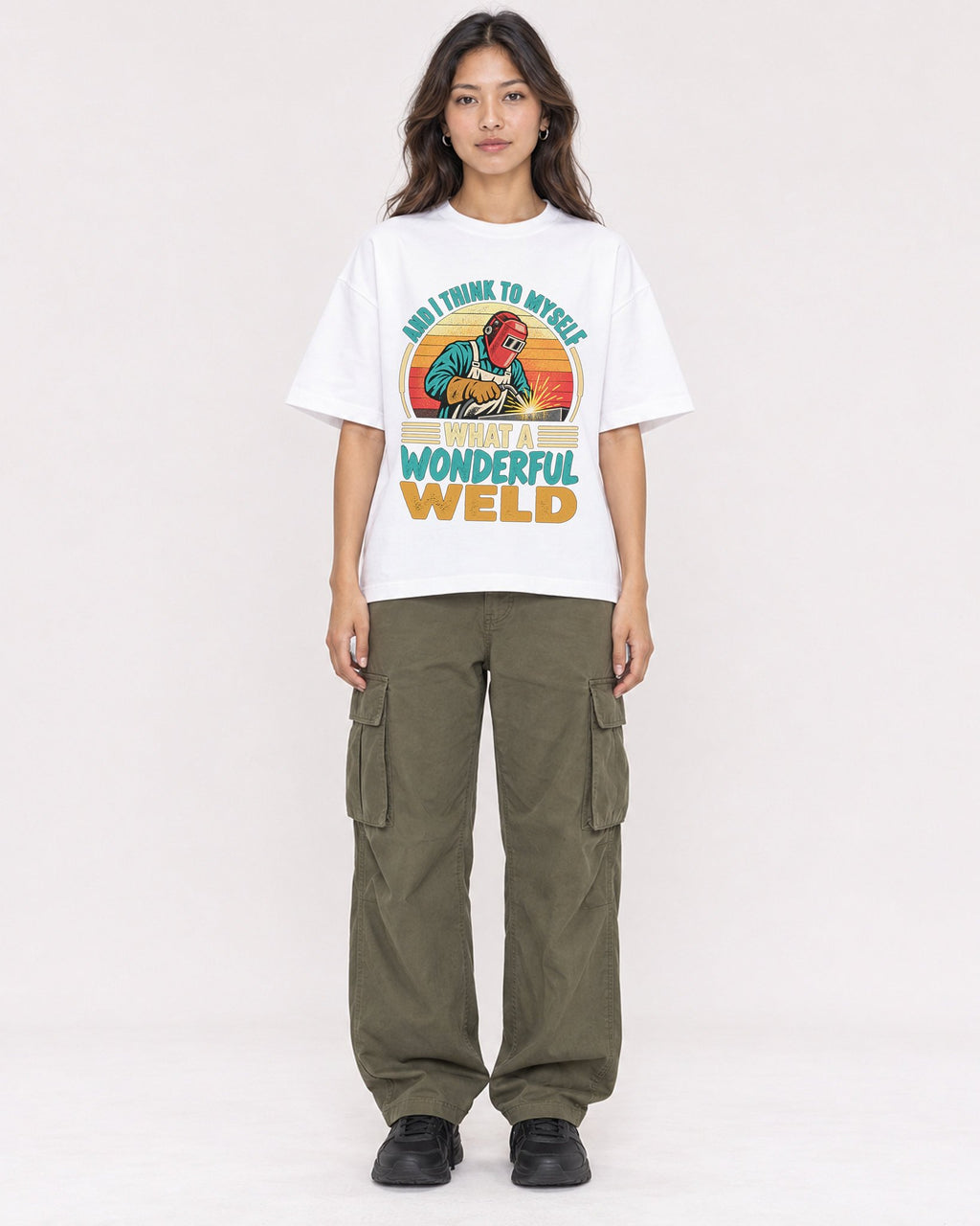 Mockup Boxy Heavyweight Tee White female full-body 02