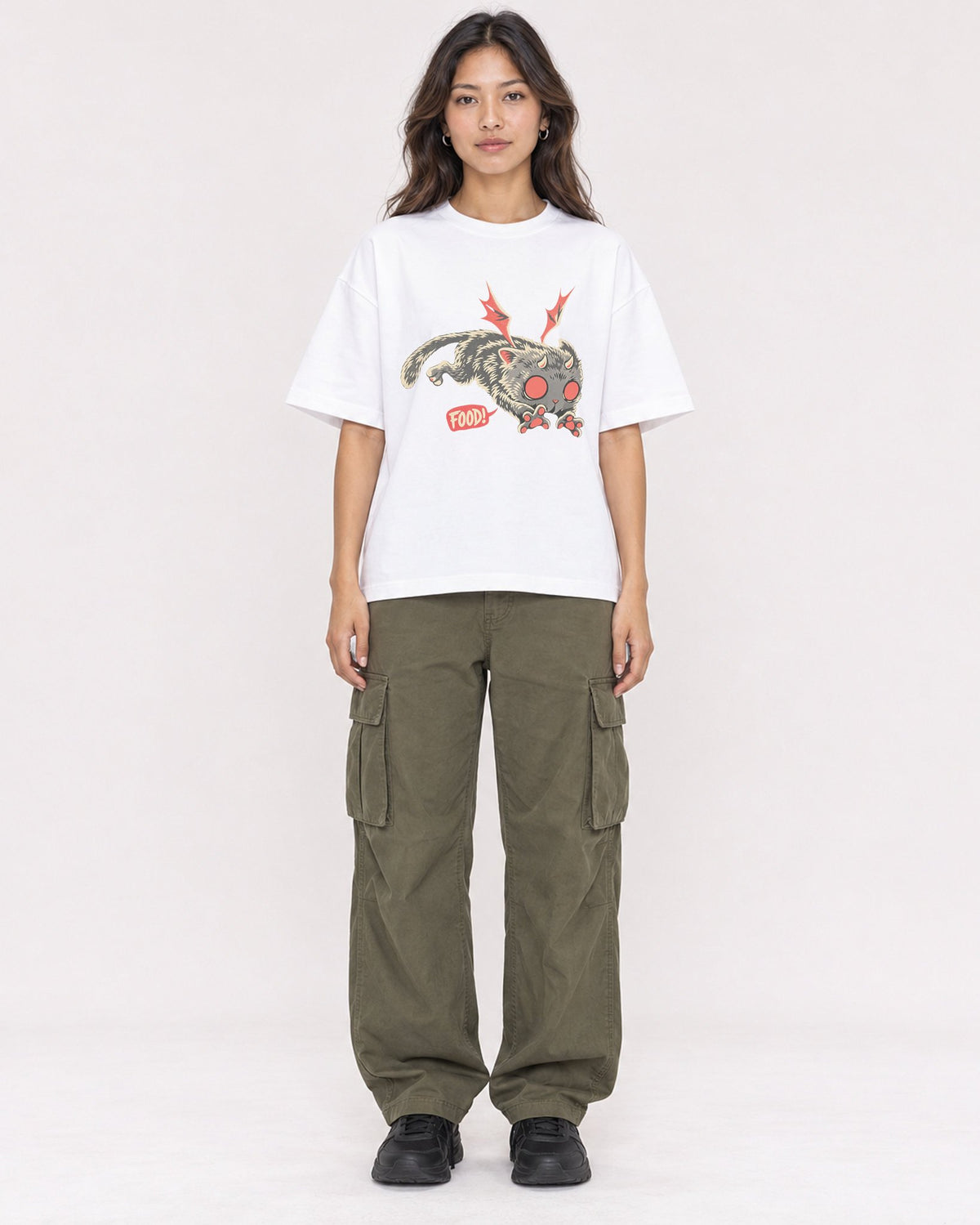 Mockup Boxy Heavyweight Tee White female full-body 02